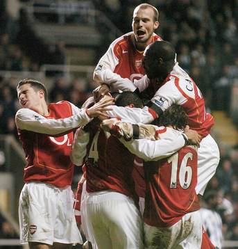Newcastle - Arsenal: Patrick Vieira, Thierry Henry, Mathieu