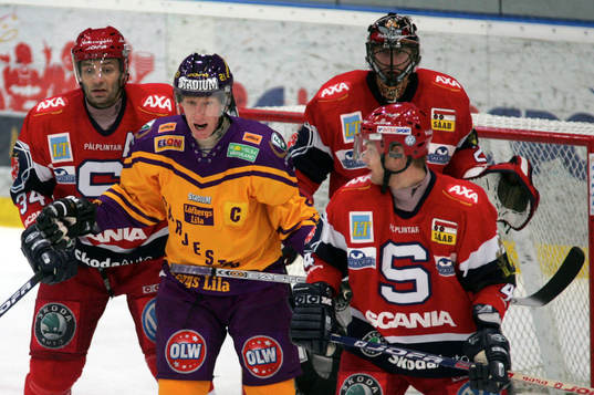 Jörgen Jönsson, Färjestad och Rastislav Stana, målvakt,
