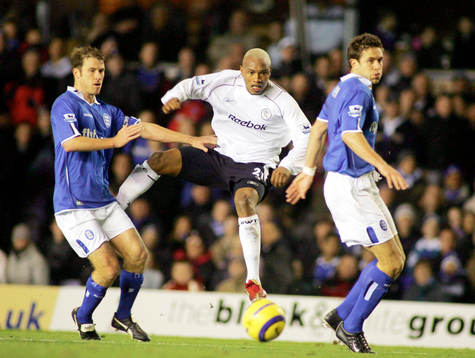 El Hadji Diouf, Bolton Wanderers skjuter