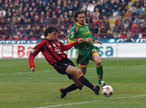 Hernan Crespo, Milan gör ett av sina tre mål, hattrick
