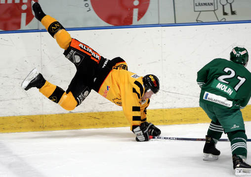 Magnus Wernblom, Skellefteå bjuds på en lufttur