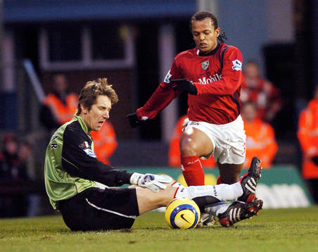 Fulhams Edwin Van der Sar och West Bromwich Albions  Robert