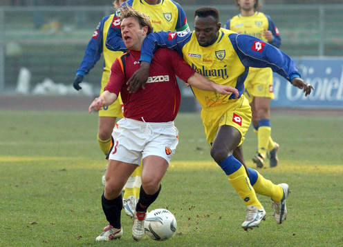 CASSANO och MENSAH