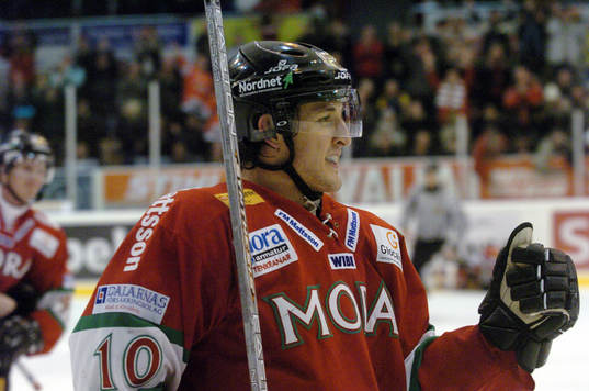 Shawn Horcof, Mora, jubel