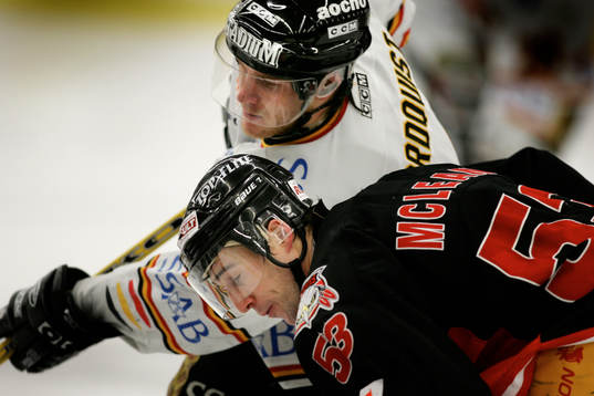 Malmös Brett McLean och Luleås Jonas Nordquist