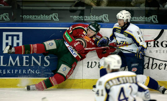 Christian Bäckman, Frölunda och Mathias Tjärnqvist, HV71