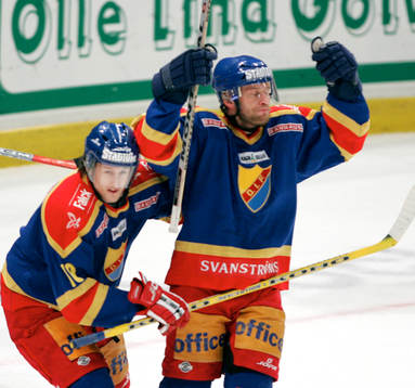 Tomas Kolar och Mauriusz Czerkawski, Djurgården (jubel)