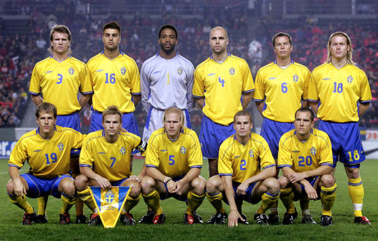 Bakre fr.v: Fredrik Risp, George Mourad, Eddie Gustafsson,