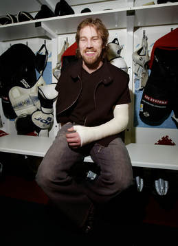 Peter Forsberg förklarade läget med handskadan
