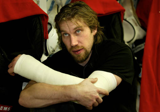 Peter Forsberg förklarade läget med handskadan