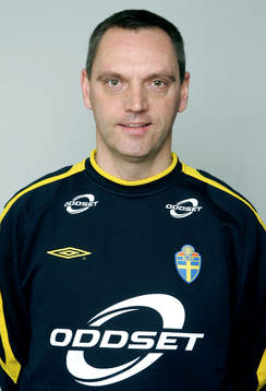 Bläddra bland fler bilder av Fotboll