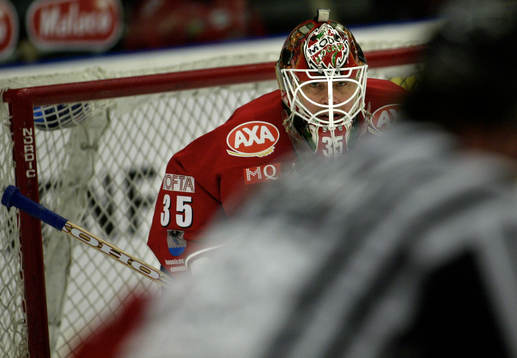 Tommy Salo, Målvakt