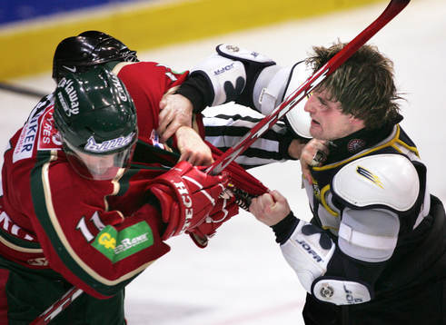 Marc-andre Bergeron, Brynäs utvisas