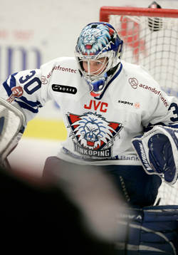 Fredrik Norrena, målvakt