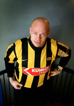 Fotboll, Allsvenskan, Stig Töfting, Häcken gör sin
