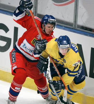 Ldilav Smid, Tjeckien och Jonathan Hedström, Sverige