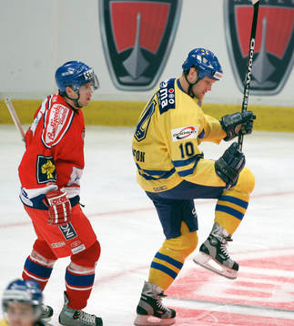 Andreas Johansson, Sverrige tvåmålsskytt