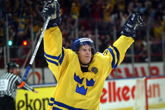 Jonathan Hedström, Sverige, jublar