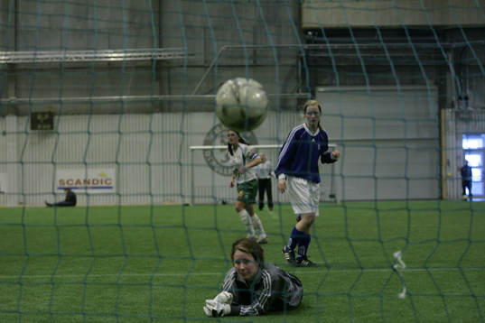 Fotboll, inomhus-SM, dam, Hammarby - Morön