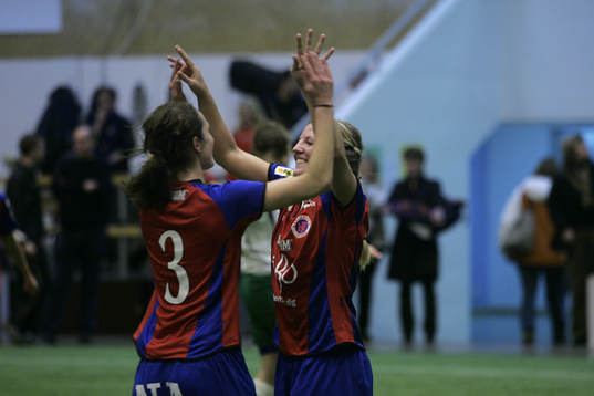 Fotboll, inomhus-SM, dam, Hammarby - Karlslund, Örebro