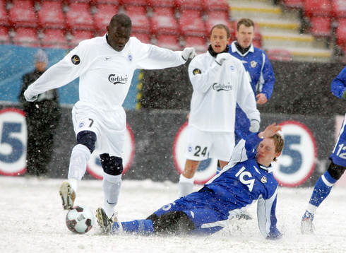 Mwape Miti, Odense och Peter Larsson, Halmstad
