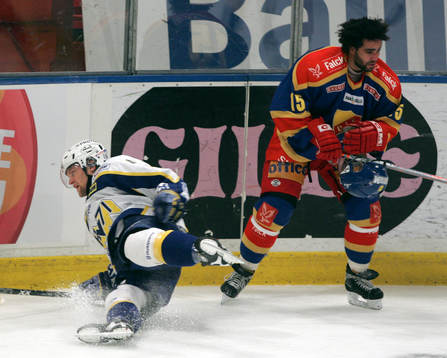 Mathias Tjärnqvist, HV71 och Johnny Oduya, Djurgården