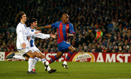 Samuel Eto'o, Barcelona och Ricardo Carvalho och Paulo