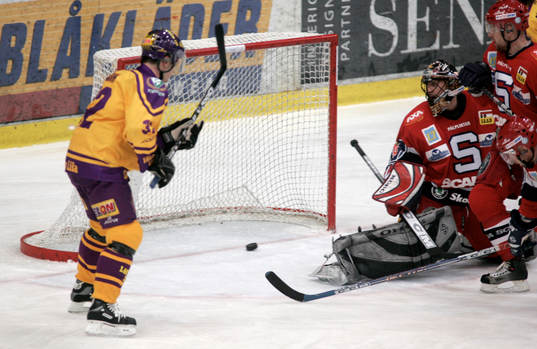 Radek Hamer, Färjestad gör 2-3