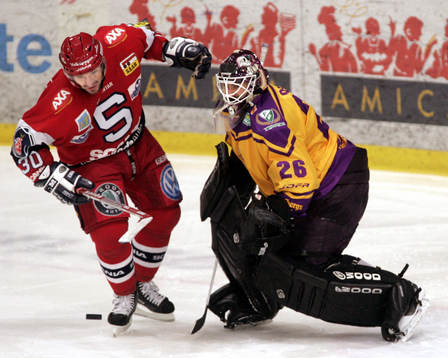 Scott Thornton, Södertälje och Martin Gerber, målvakt,