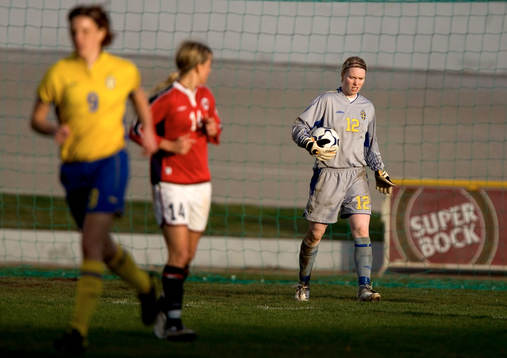 Sverige - Norge. Hedvig Lindahl