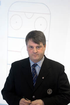 Peter Elander, förbundskapten