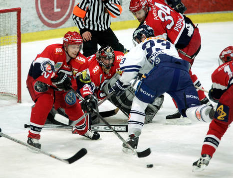 Dick Tärnström och Rastislav Stana, målvakt,