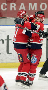 Petri Liimatainen och Dick Tärnström, Södertälje, jubel