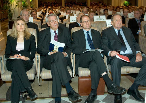 Karin Mattsson, vice ordförande RF, Gunnar Larsson,