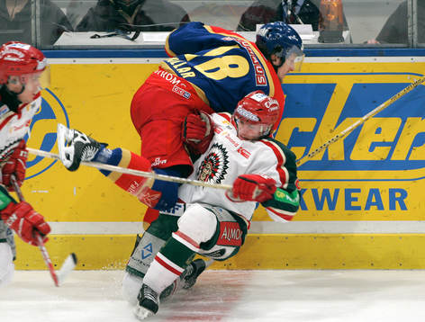 Bläddra bland fler bilder av Ishockey