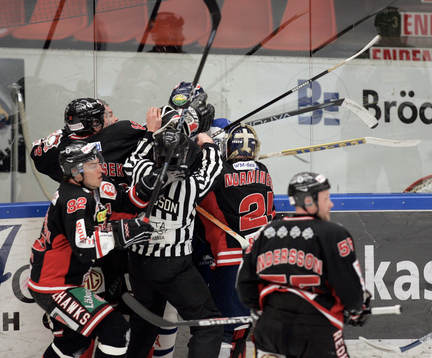 Mycket fight. Bråk, slagsmål