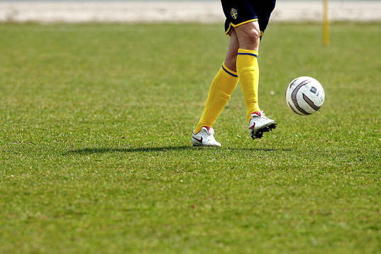 Ben, Boll, Gräs