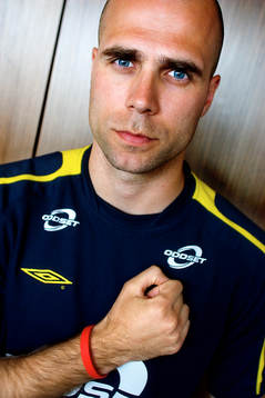 Teddy Lucic. Armband