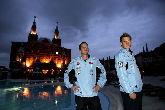 Landslagsspelarna Daniel Andersson och Markus Rosenberg