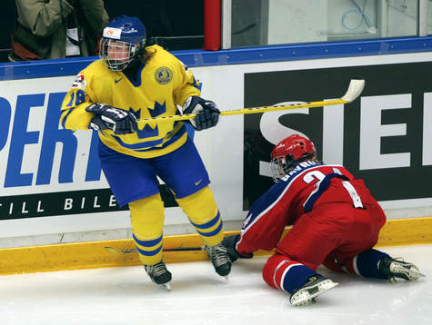 Kristina Lundberg, Sverige och Iya Gavrilova, Ryssland