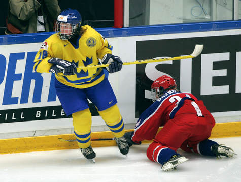 Kristina Lundberg, Sverige och Iya Gavrilova, Ryssland