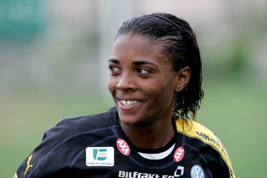 Elaine, Umeå