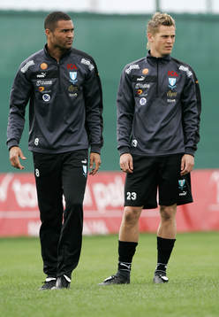 Markus Rosenberg och Afonso Alves