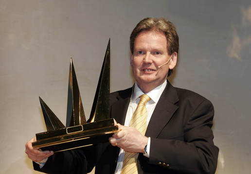 Fotboll,  Avspark 2005, upptakt