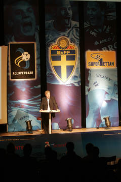 Fotboll,  Avspark 2005, upptakt