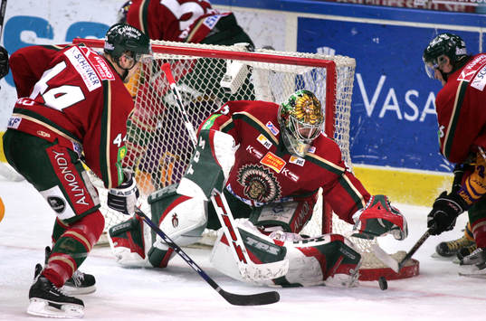 Henrik Lundqvist, målvakt i Frölunda
