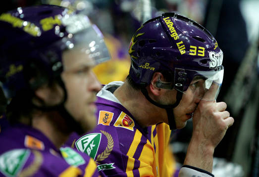 Zdeno Chara, Färjestad torkar sitt visir