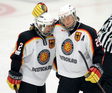 Susann Gotz och Claudia Grundmann, Tyskland