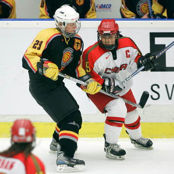 Claudia Grundmann, Tyskland och Linuo Wang, Kina