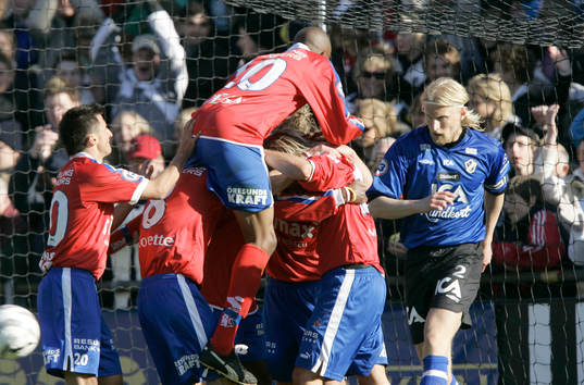 2-0, Peter Graulund, underst, grattas